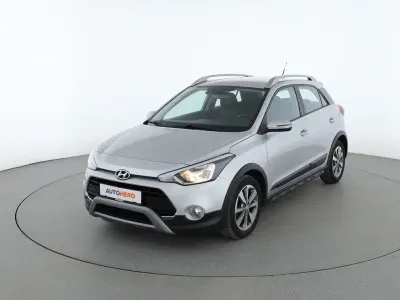 Gebraucht Hyundai i20 Active 101 PS (74 kW) 2019 Grau Kleinwagen
