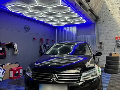 Gebraucht VW Passat 163 PS (119 kW) 2011 Schwarz Kombi