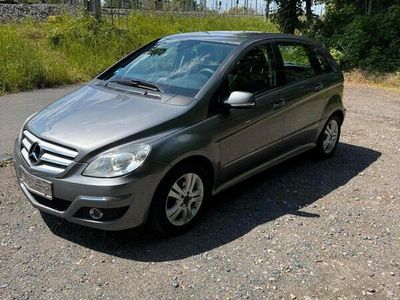Mercedes B150