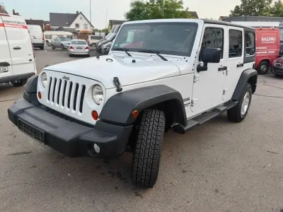 Gebraucht Jeep Wrangler Unlimited Sport 200 PS (147 kW) 2011 Weiß SUV