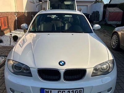 Gebraucht BMW 120 M Sport 170 PS (125 kW) 2008 Weiß Kleinwagen