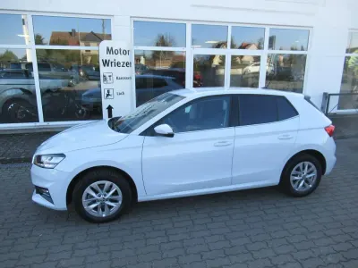 Gebraucht Skoda Fabia Selection 116 PS (85 kW) 2024 Weiß Kleinwagen