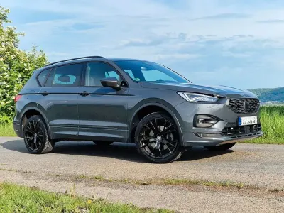 Używany Seat Tarraco FR 200 KM (147 kW) 2022 Szary SUV