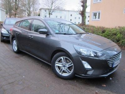 Grau Gebraucht 2019 Ford Focus Kombi | 14.500 € (Fairer Preis)