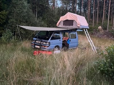 Gebraucht Mitsubishi L300 112 PS (82 kW) 1997 Blau Van / Kleinbus