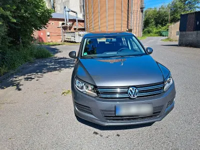 Gebraucht VW Tiguan 122 PS (89 kW) 2014 Grau SUV