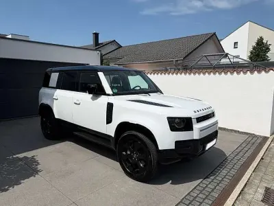Gebraucht Land Rover Defender SE Dynamic 300 PS (220 kW) 2025 Weiß SUV
