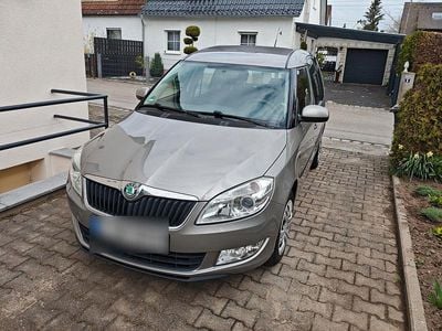Second-hand Skoda Roomster Style 90 CP (66 kW) 2011 Argintiu Monovolum