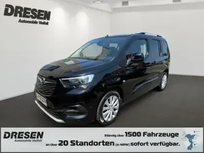 Gebraucht Opel Combo Life Ultimate 131 PS (96 kW) 2021 Schwarz Van / Kleinbus