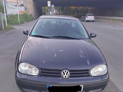 VW Golf IV