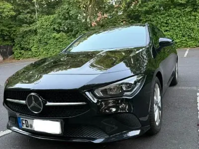 Gebraucht Mercedes CLA180 116 PS (85 kW) 2020 Schwarz Coupé