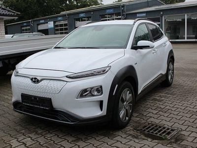 Gebraucht Hyundai Kona Advantage 100 kW (136 PS) 2020 Weiß SUV