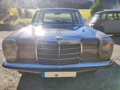 Gebraucht Mercedes 220 68 PS (50 kW) 1972 Grau Limousine