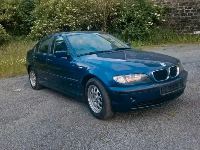 Gebraucht BMW 316 116 PS (85 kW) 2003 Blau Limousine