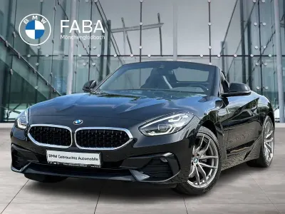Gebraucht BMW Z4 Advantage 197 PS (144 kW) 2022 Schwarz Cabrio