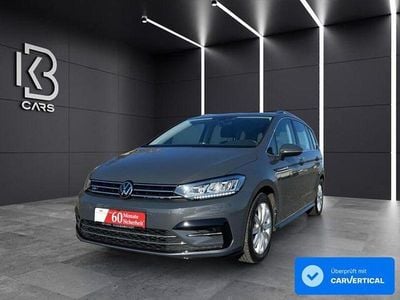 Gebraucht VW Touran R-line 150 PS (110 kW) 2022 Delfingrau metallic Van / Kleinbus