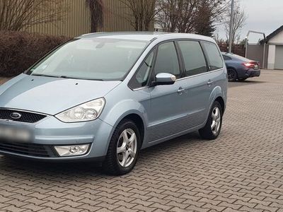 gebraucht Ford Galaxy 2.0 Ghia. 7 Sitzer. Tempomat. Navigation