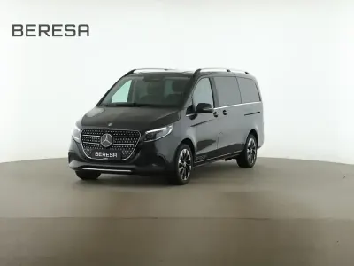 Gebraucht Mercedes V300 Avantgarde 237 PS (174 kW) 2026 Grau Van / Kleinbus