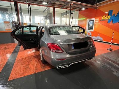 Gebraucht Mercedes E220 Exclusive 194 PS (142 kW) 2016 Grau Limousine