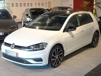 Gebraucht VW Golf VII IQ Drive 116 PS (85 kW) 2019 Weiß Limousine