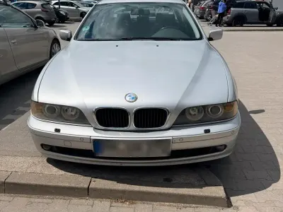 Używany BMW 520 150 KM (110 kW) 2002 Srebrny Sedan/Limuzyna