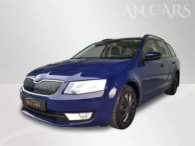 Gebraucht Skoda Octavia Ambition 105 PS (77 kW) 2015 Pacificblau Kombi