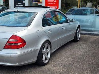 Mercedes 320