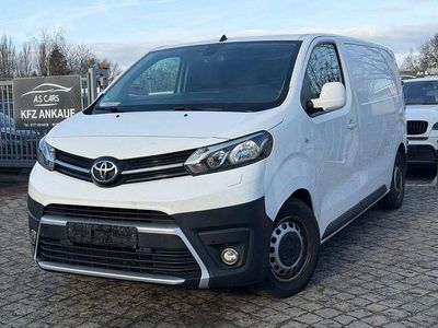 Gebraucht Toyota Proace 116 PS (85 kW) 2018 Weiß Van / Kleinbus