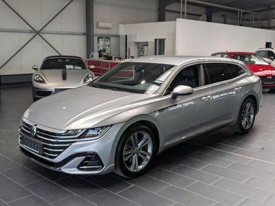 Second-hand VW Arteon R-line 200 CP (147 kW) 2023 Argintiu Berlinǎ