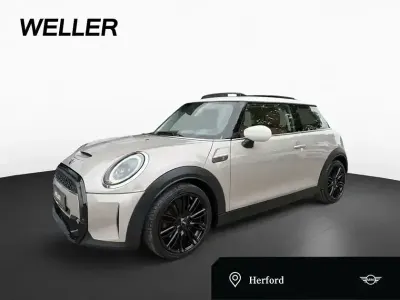 Używany Mini Cooper S Classic 178 KM (130 kW) 2021 Szary Hatchback