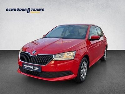 Rot Gebraucht 2019 Skoda Fabia Active Limousine | 9.990 € (Guter Preis)