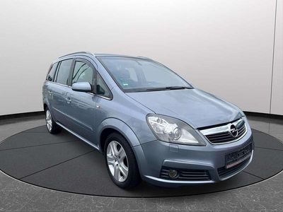 Gebraucht Opel Zafira Edition 150 PS (110 kW) 2006 Lichtsilber m2 Van / Kleinbus