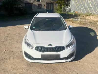 Gebraucht Kia Ceed 136 PS (100 kW) 2017 Weiß Kleinwagen
