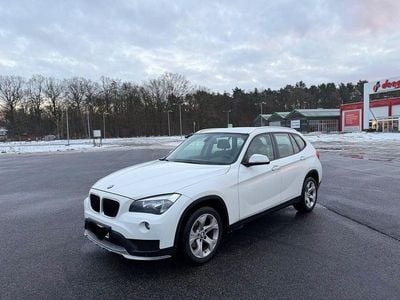 Weiß Gebraucht 2014 BMW X1 SUV | 10.500 € (Fairer Preis)
