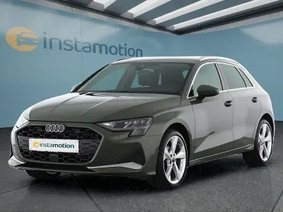 Gebraucht Audi A3 Sportback 116 PS (85 kW) 2025 Grün Kleinwagen