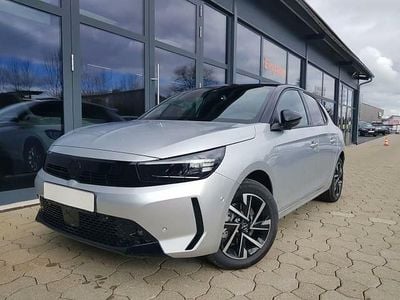 Gebraucht Opel Corsa 131 PS (96 kW) 2024 Kristallsilber/ schwarz Kleinwagen