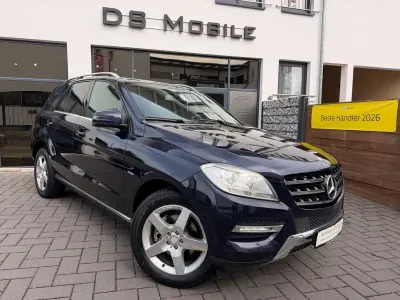 Gebraucht Mercedes ML250 AMG 204 PS (150 kW) 2012 Blau SUV