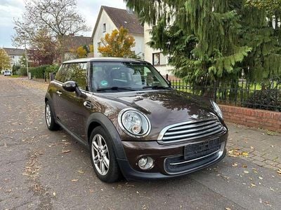 Gebraucht Mini Cooper 122 PS (89 kW) 2012 Hot chocolate metallic Kleinwagen