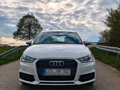 Second-hand Audi A1 90 CP (66 kW) 2015 Alb Hatchback