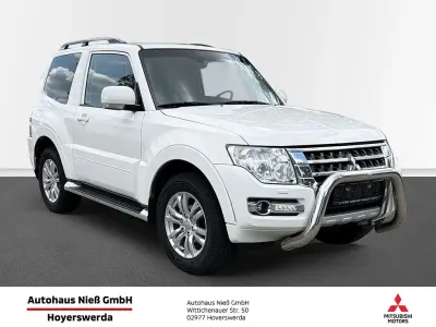 Gebraucht Mitsubishi Pajero 190 PS (139 kW) 2017 Weiß SUV