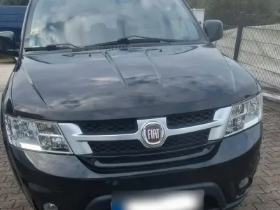 Gebraucht Fiat Freemont 170 PS (125 kW) 2012 Schwarz SUV