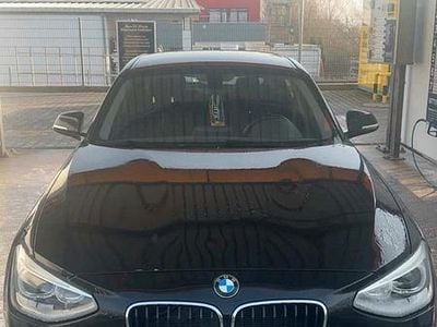 Gebraucht BMW 116 136 PS (100 kW) 2014 Schwarz Kleinwagen