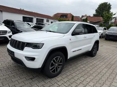 Gebraucht Jeep Grand Cherokee Trailhawk 250 PS (183 kW) 2017 Weiß SUV
