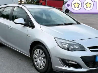 Gebraucht Opel Astra 116 PS (85 kW) 2013 Silber Kombi