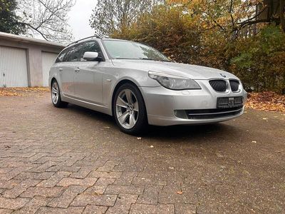 BMW 525