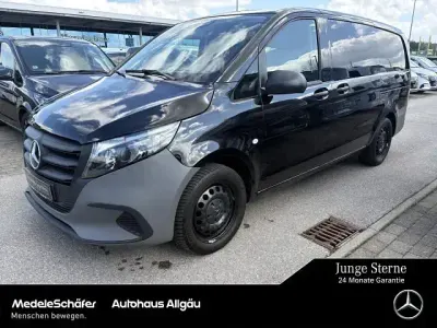 Gebraucht Mercedes Vito 163 PS (119 kW) 2024 Obsidianschwarz (metallic) Van