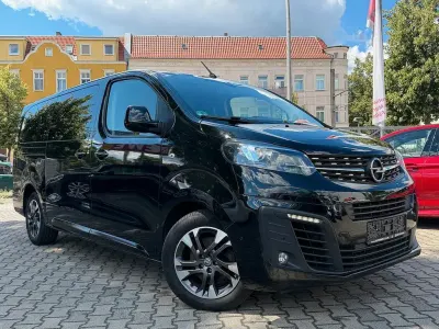 Gebraucht Opel Zafira Life Edition 144 PS (105 kW) 2021 Schwarz Van / Kleinbus
