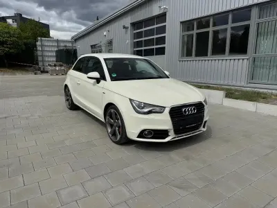 Gebraucht Audi A1 S-Line 122 PS (89 kW) 2011 Weiß Kleinwagen