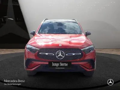 Gebraucht Mercedes GLC220 AMG 197 PS (144 kW) 2023 Rot SUV