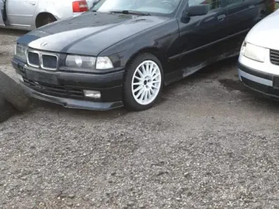 Gebraucht BMW 320 M Sport 150 PS (110 kW) 1991 Schwarz Limousine